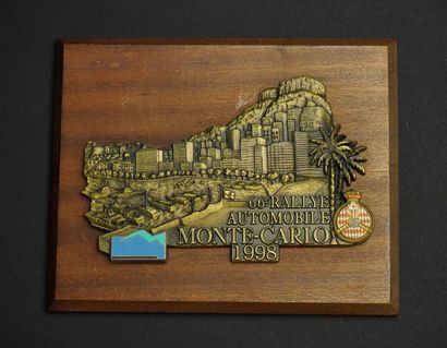 null Badge of the 66th Monte-Carlo Automobile Rally 1998

Size : 14 x 9 cm

Mounted...