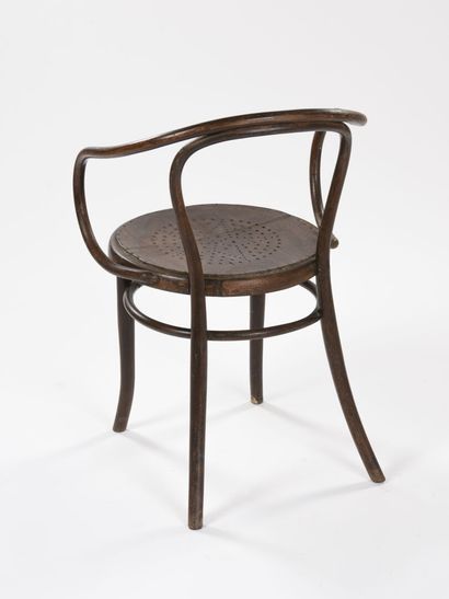 null THONET 



Armchair model B9 said Le Corbusier in bent wood tinted dark with...
