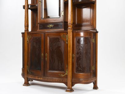 null ART NOUVEAU WORK



Display case in molded and carved mahogany with applied...