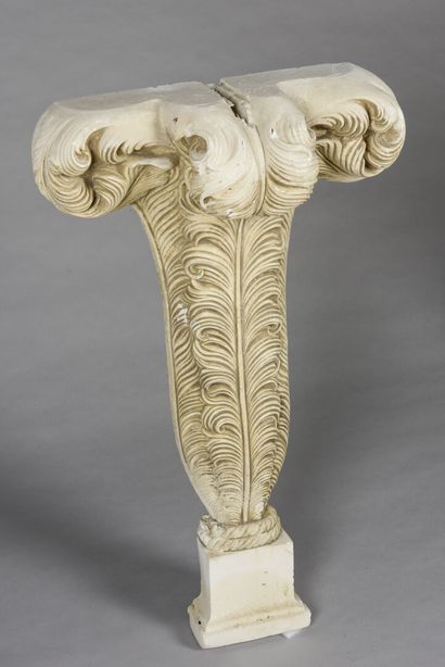null In the spirit of Serge ROCHE 



Console in plaster representing a suite of...