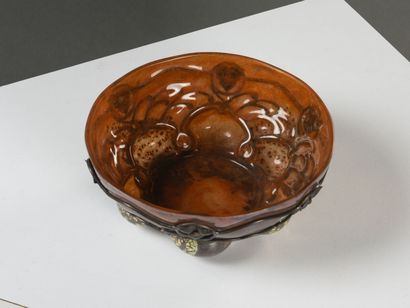 null DAUM NANCY and LOUIS MAJORELLE (1859-1926) 



Circular glass bowl in orange...