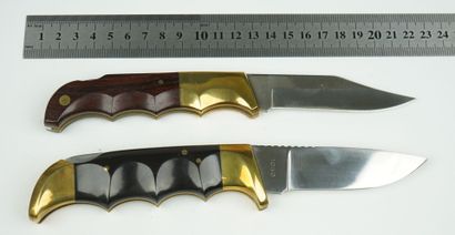null Deux couteaux pliants KERSHAW, fabriqué par KAI au Japon : 



Un couteau 1050,...