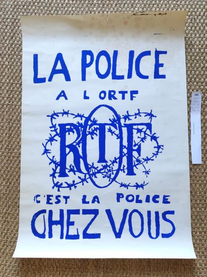 null [Affiche] [Mai 68]. La police à l'ORTF c'est la police chez vous. Rousseurs,...