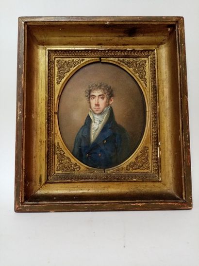 Ecole française vers 1820 

Portrait d'homme...