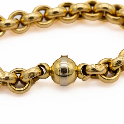null Yellow gold bracelet 18 K (750) jaseron mesh. 

Gold ball clasp. 

Weight 26,8...