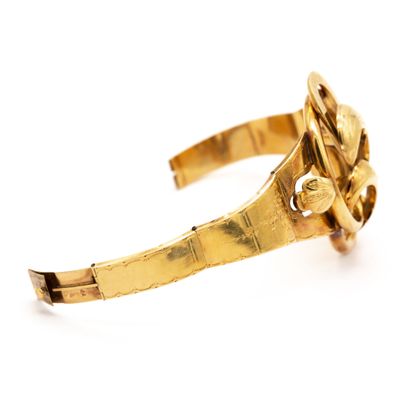 null Bracelet Napoléon III en or jaune 18 K (750), articulé, centré d'un médaillon...