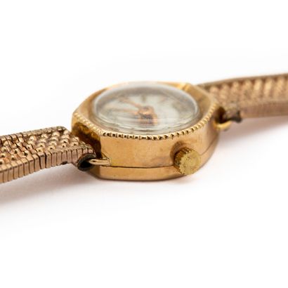 null SIPA Ladies' watch, 18K (750) yellow gold case, metal bracelet, mechanical movement....