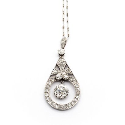 null Chain in platinum mesh holding a pendant drop, openwork, set with diamonds,...