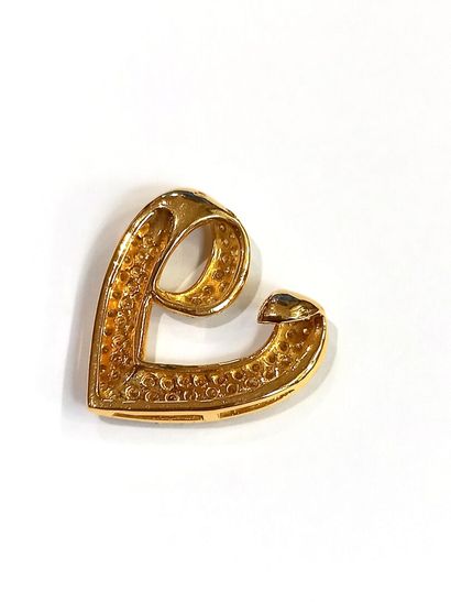 null Pendant in 18 K (750) yellow gold heart, open, modernist, paved with diamonds....