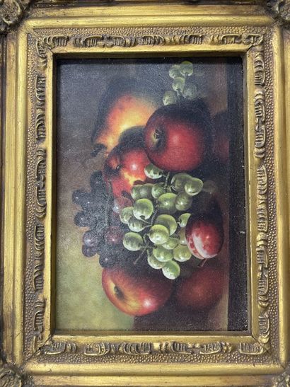 null Nature morte aux fruits

Composition sur panneau 

11 x 16 cm