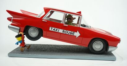 null [Figurine] AROUTCHEFF. PEYO. Benoit BRISEFER et le taxi rouge. Très bon état....