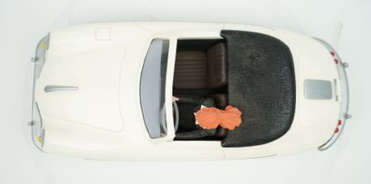 null [Figurine] AROUTCHEFF. YANN et BERTHET : Pin-Up. Dottie dans la Porsche speeder...