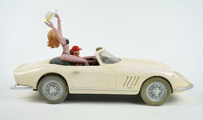 null [Figurine] AROUTCHEFF. MANARA Les Filles dans le vent, white Ferrari convertible...