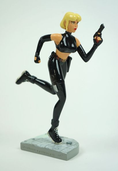 null Corteggiani et Barison : TATIANA K. Figurine de chez DecoToys. Réf : 22011.



21...