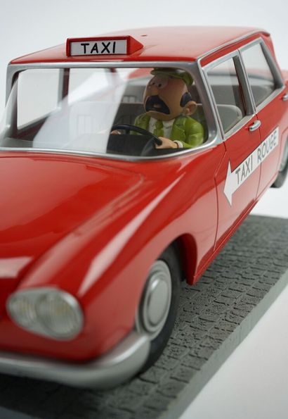 null [Figurine] AROUTCHEFF. PEYO. Benoit BRISEFER and the red cab. Very good condition....