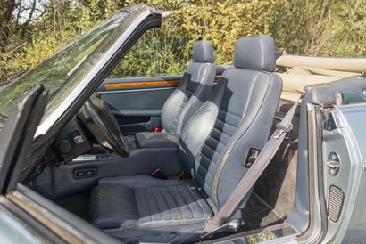 null 1990 - Jaguar XJ-S V12 Cabriolet



Titre de circulation américain / Attestation...