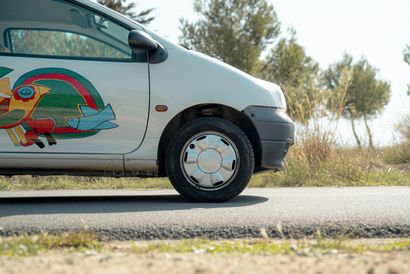 null 1998 - Renault Twingo « Corneille »



Titre de circulation français 

Châssis...