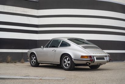 null 1971 - Porsche 911 2.2L E 



Titre de circulation français 

Châssis n°9111200929

Moteur...