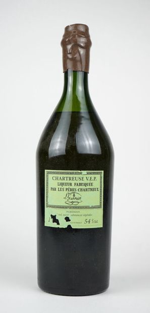null 1 B GREEN CHARTREUSE V.E.P. PERIOD 100 cl 54% (1993) (5 cm; e.t.a.) Chartreux...