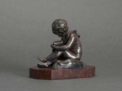 null Charles Gabriel SAUVAGE dit LEMIRE (1741-1827)
Cherubin écrivant, sujet en bronze...