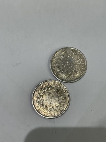Deux pièces de 5 argent francs