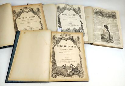 null [Mode]. La Mode illustrée. 4 volumes in-folio : années 1870, 1877, 1879 et 1881....