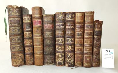 null Un ensemble de 9 volumes in-12 ou in-8 du XVIIIe siècle ou début du XIXe siècle...
