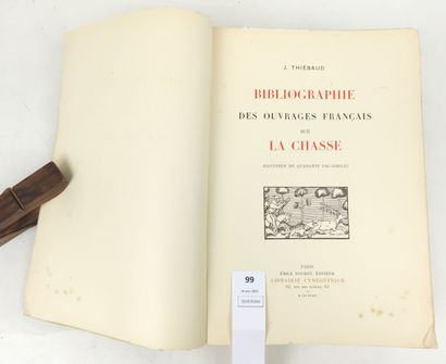 null THIÉBAUD J. Bibliographie des ouvrages français sur la Chasse. Un volume in-4...