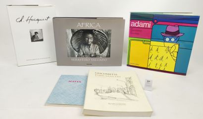 null 5 livres d'art :

Africa par Sebastiao SALGADO (2010) ; Roberto MATTA (1990);...