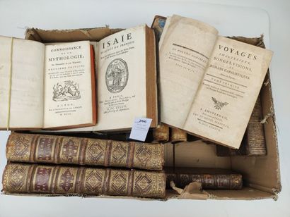 null Un ensemble de 17 volumes du XVIIIe siècle, complets ou incomplets (accidents),...