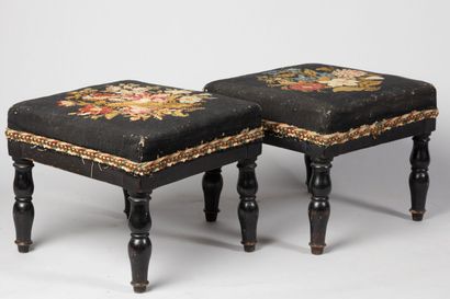 null Pair of stools with blackened wood legs, baluster base, stitch trim.
Napoleon...