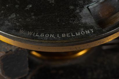 null W. WILSON à Belmont Street, Londres 
Spectromètre en fonte de fer et laiton...