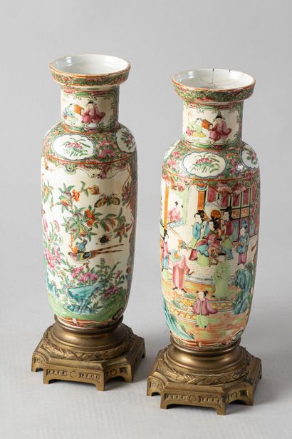 CHINE, fin XIXe siècle, 
Paire de vases de...