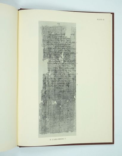 null NEUGEBAUER (Otto) et PARKER (Richard A.) : Egyptian astronomical texts. Providence,...