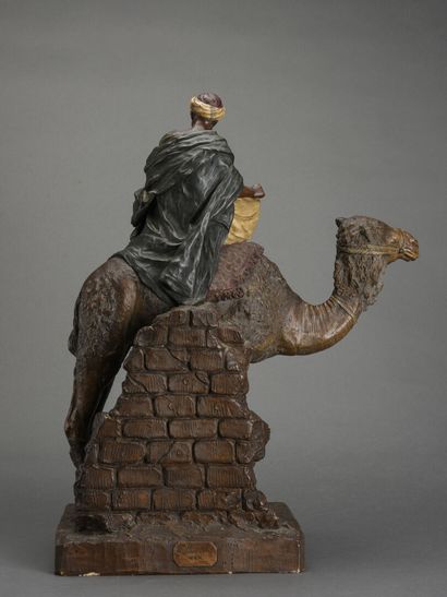 null Friedrich GOLDSHEIDER
The camel driver
Important subject in polychrome terracotta
Signed...