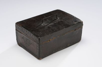 null Rectangular messenger box in Moroccan decorated with small iron, handle and...
