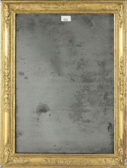 Wood and gilded stucco mirror 
19th century.
67...