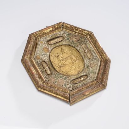 Octagonal reliquary containing the relics...
