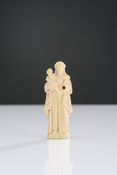 Virgin and Child in ivory
18th century
(accident...