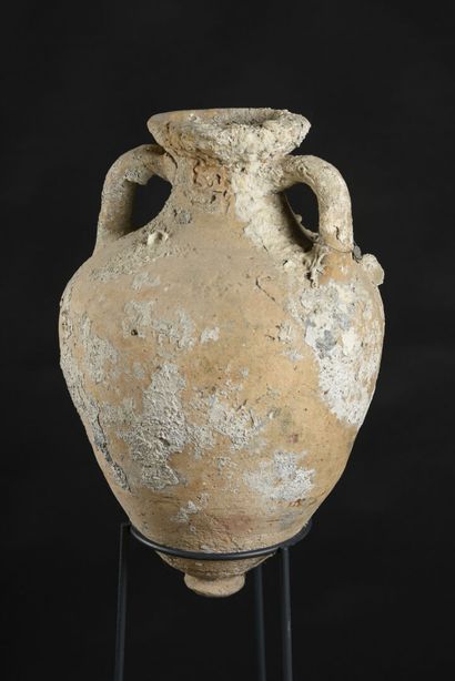 null [UNDERWATER ARCHEOLOGY]
Amphora in Massalite terracotta of Bertucchi 2 type...