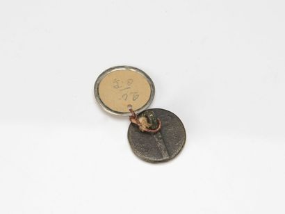 null Matrice de sceau Seigneurial médiéval en bronze 
H : 2.5 cm