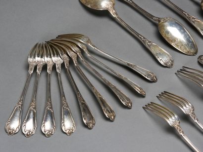 null 12 pieces of silver cutlery and 12 pieces of silver plate, Minerve, MO: Henri...