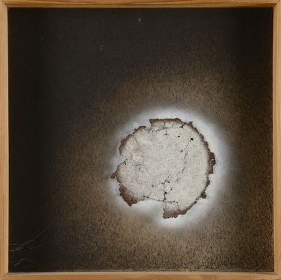 null Anne DELFIEU (born in 1947).
Planet, 1992.
Mixed media on cardboard.
Signed,...
