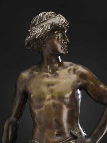 null Adrien GAUDEZ (1845-1902)
David 
Epreuve en bronze patiné, signé, socle tournant...