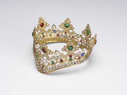 null Crown of statue in gilded metal and colored glassware
End of 19th century 
H...