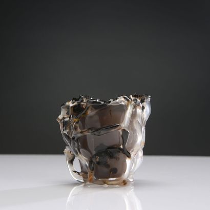 China, 20th century, 
Painter's cup in agate...