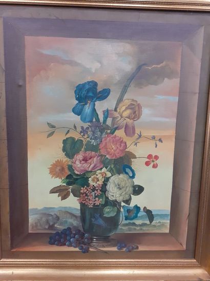 null Bouquet de fleurs 
Huile sur toile 
65 x 52 cm 
Non signée 