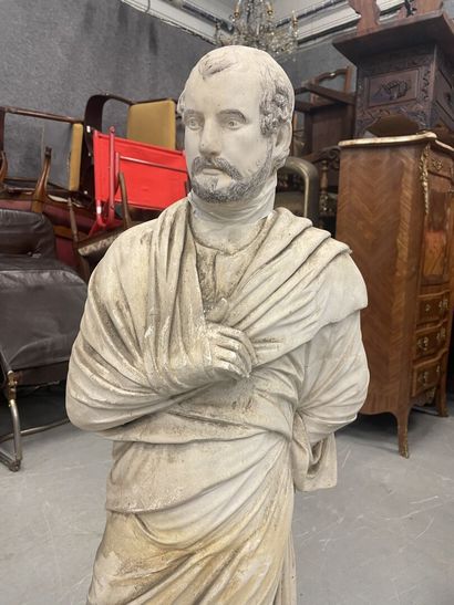 null Sujet en plâtre homme vêtu à l'antique: empereur romain
H : 110 cm
Accident...