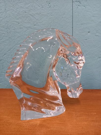 null DAUM cheval en cristal
H : 17 cm