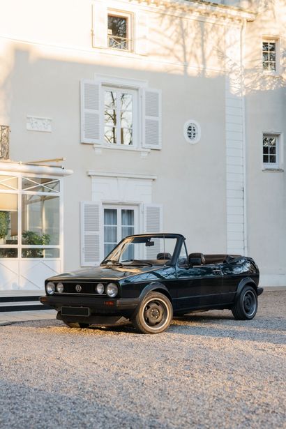 null 1982 - Volkswagen Golf GTI cabriolet Bieber 

Titre de circulation portugais...